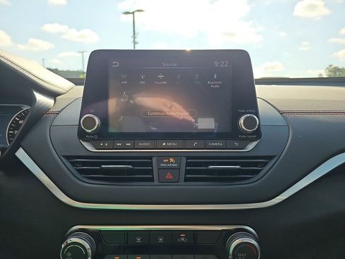 Used 2022 Nissan Altima 2.5 SR FWD image 26