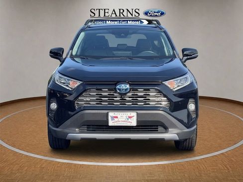 Used 2021 Toyota RAV4 Limited AWD/4WD image 5