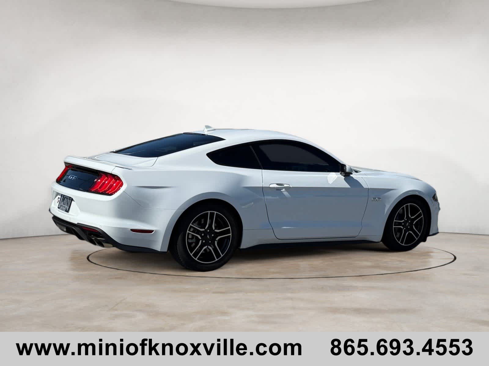 Used 2022 Ford Mustang GT Premium w/ Equipment Group 401A RWD image 3