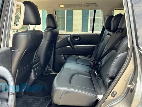 Used 2024 Nissan Armada SV AWD/4WD image 38