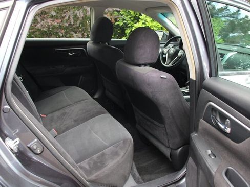 Used 2013 Nissan Altima 2.5 S image 6