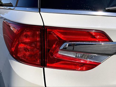 Used 2018 Honda Odyssey EX-L image 30