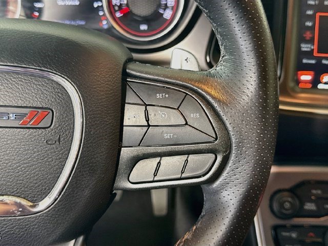 Used 2022 Dodge Challenger R/T Scat Pack RWD image 14
