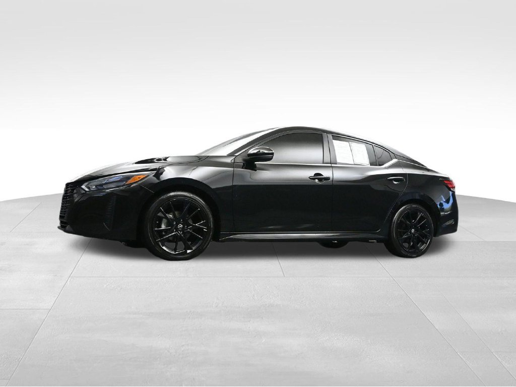 Used 2025 Nissan Sentra SR w/ Midnight Edition FWD image 22