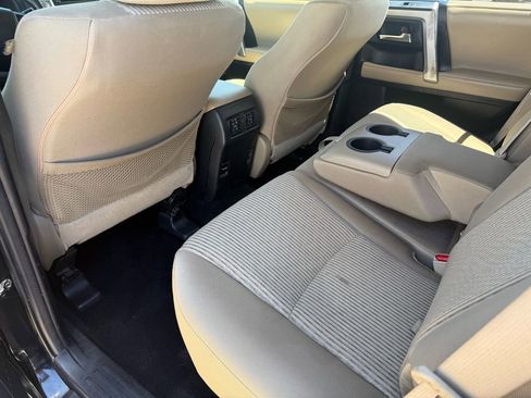 Used 2019 Toyota 4Runner SR5 AWD/4WD image 25