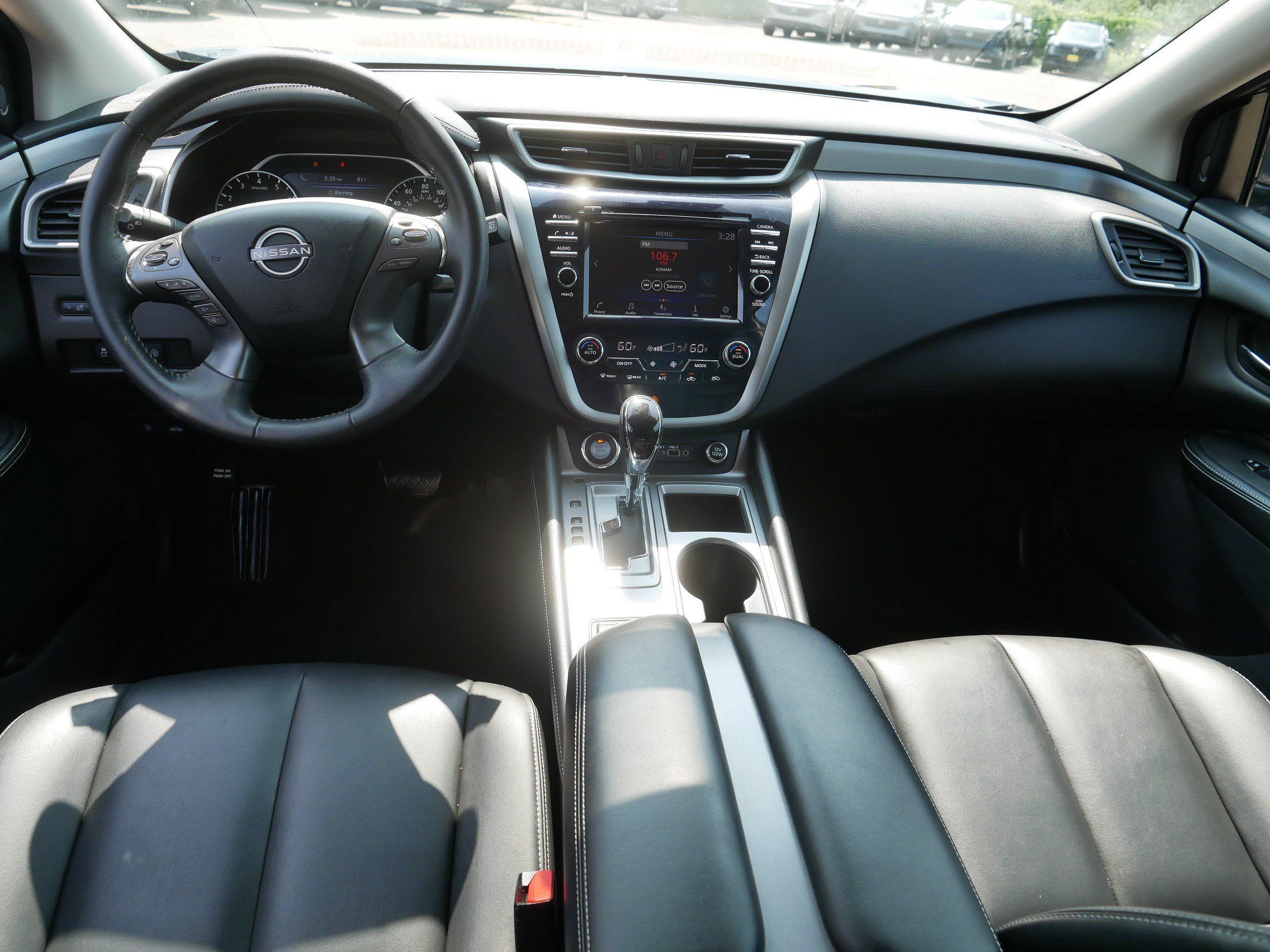 Certified 2024 Nissan Murano SV w/ SV Midnight Edition Package AWD/4WD image 10