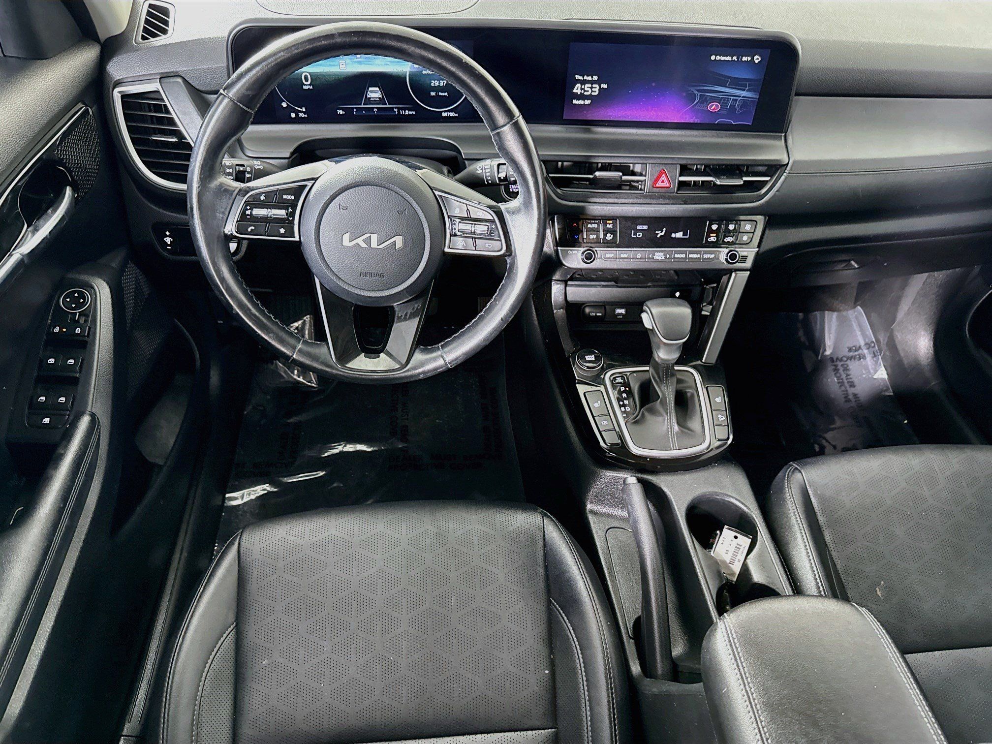 Used 2024 Kia Seltos EX FWD image 17