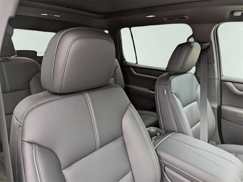 New 2026 GMC Acadia Elevation w/ Black Edition image 39