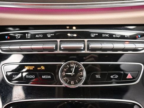 Used 2017 Mercedes-Benz E 300 4MATIC image 15