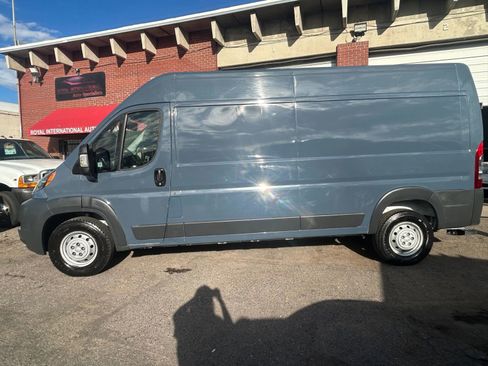 Used 2018 RAM ProMaster 2500 image 2