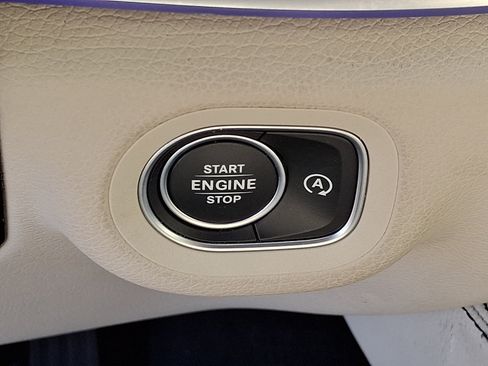 Used 2022 Mercedes-Benz GLE 350 4MATIC image 24