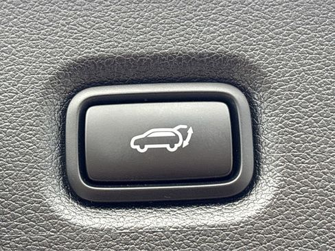 Used 2023 Hyundai Santa Fe Calligraphy image 22