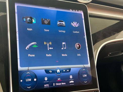 Used 2022 Mercedes-Benz C 300 4MATIC Sedan image 15