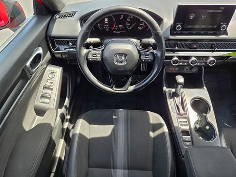 Used 2023 Honda Civic Sport image 11