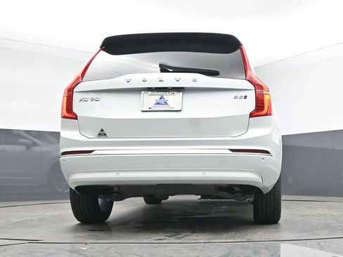 Used 2024 Volvo XC90 B5 Core w/ Protection Package Premier image 36