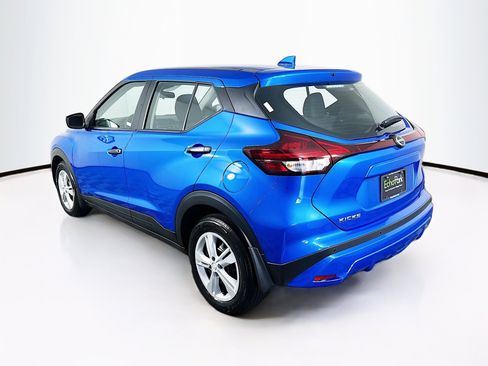 Used 2024 Nissan Kicks S image 5