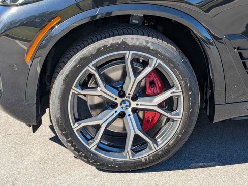 New 2026 BMW X5 xDrive40i w/ M Sport Package image 10