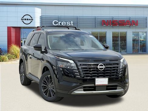 New 2026 Nissan Pathfinder SL w/ SL Premium Package FWD image 1