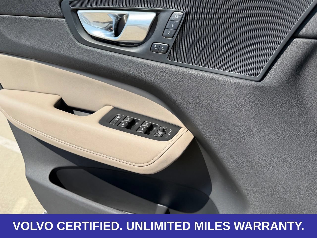 Certified 2026 Volvo XC60 B5 Plus AWD/4WD image 23