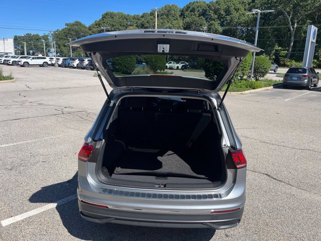 Certified 2024 Volkswagen Tiguan S AWD/4WD image 10