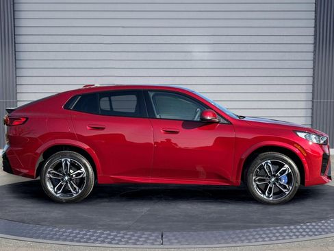 New 2026 BMW X2 xDrive28i w/ M Sport Package image 3