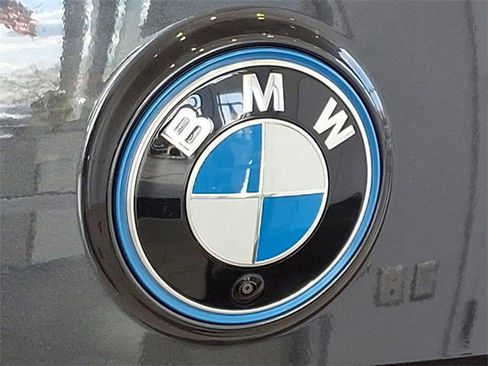 Certified 2025 BMW iX xDrive50 w/ Premium Package image 21