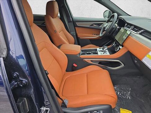 New 2026 Jaguar F-PACE R-Dynamic S image 10
