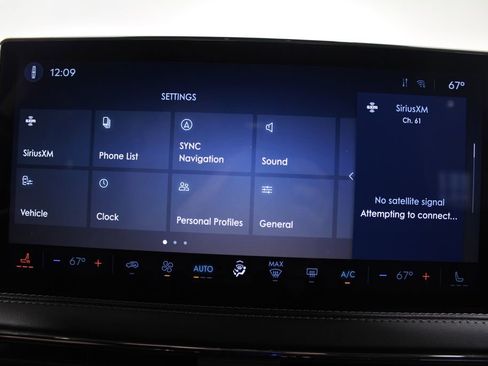 Used 2024 Lincoln Corsair Reserve image 46