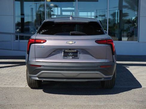 New 2025 Chevrolet Equinox EV LT image 7