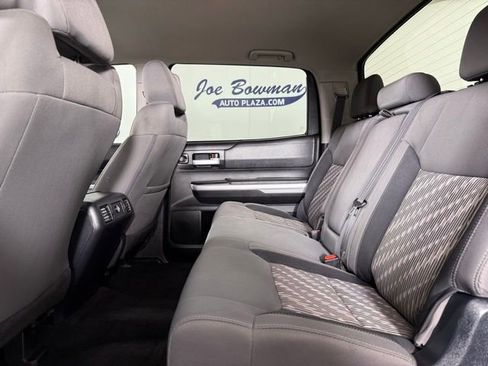 Used 2018 Toyota Tundra SR5 image 15