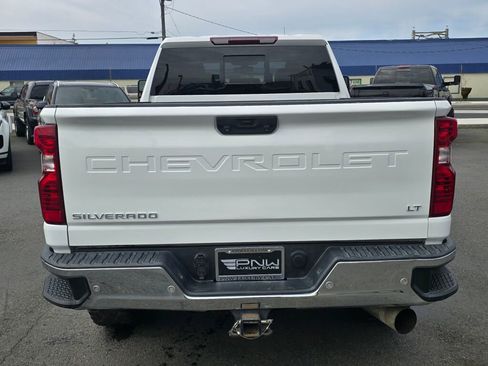 Used 2022 Chevrolet Silverado 2500 LT w/ Convenience Package AWD/4WD image 7