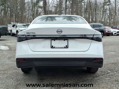 New 2026 Nissan Sentra SV w/ SV Convenience Package FWD image 5