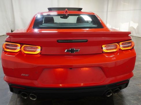 Used 2023 Chevrolet Camaro SS RWD image 5