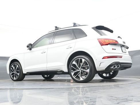 Used 2022 Audi SQ5 Prestige w/ Prestige Package AWD/4WD image 32