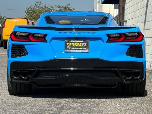 Certified 2023 Chevrolet Corvette Stingray Coupe w/ 1LT RWD image 5