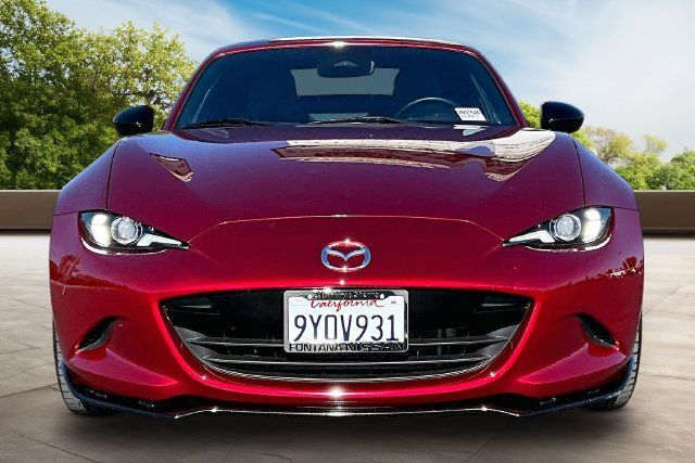 Used 2025 MAZDA MX-5 Miata RF Club w/ Weather Package RWD image 2