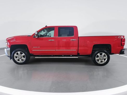 Used 2019 Chevrolet Silverado 2500 LTZ w/ Duramax Plus Package AWD/4WD image 7