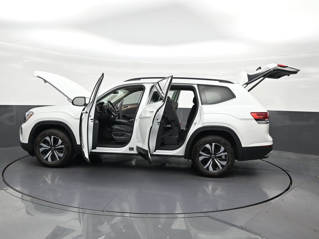 Used 2026 Volkswagen Atlas SE FWD image 33