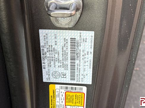 Used 2025 Ford Mustang GT Premium RWD image 36