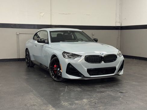 Used 2024 BMW M240i xDrive Coupe w/ Premium Package AWD/4WD image 2