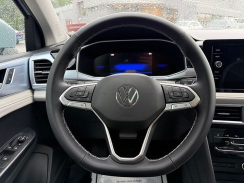 New 2026 Volkswagen Taos SE AWD/4WD image 33