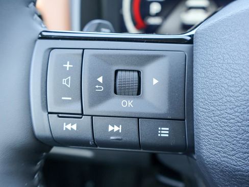 New 2026 Nissan Rogue Platinum image 11