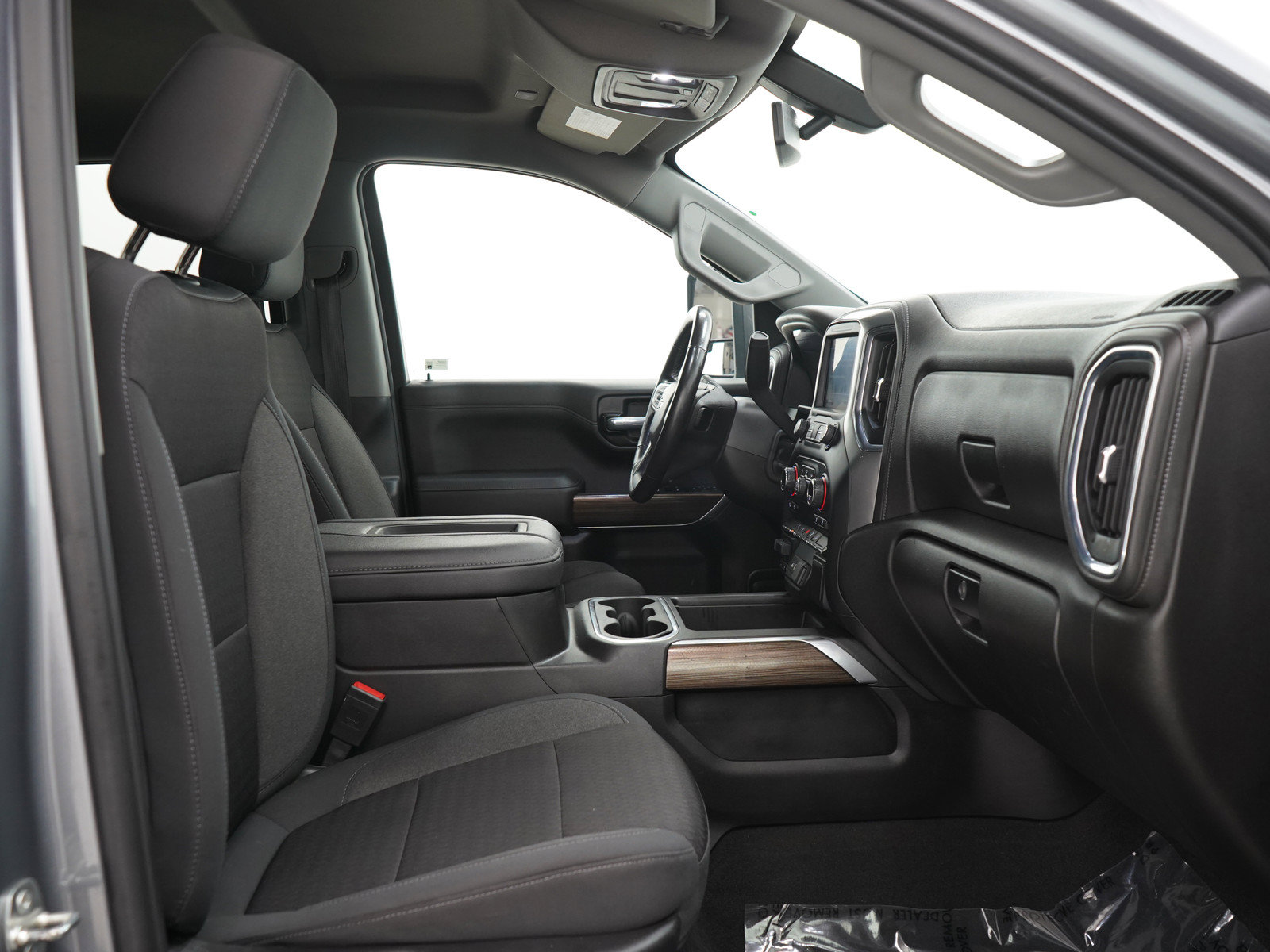 Used 2021 Chevrolet Silverado 1500 LT Trail Boss w/ Bed Protection Package AWD/4WD image 12
