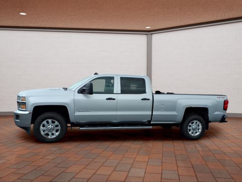 Used 2015 Chevrolet Silverado 2500 LT w/ LT Convenience Package AWD/4WD image 5