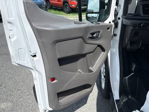 Used 2024 Ford Transit 350 XLT RWD image 10