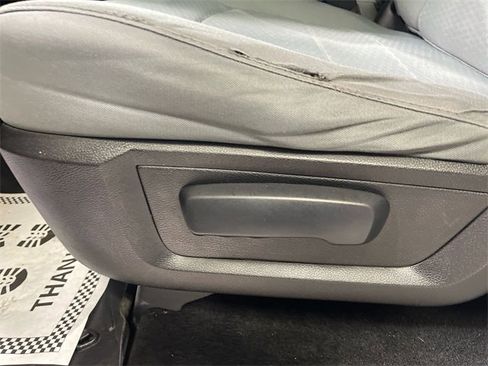 Used 2015 RAM 1500 Express image 12