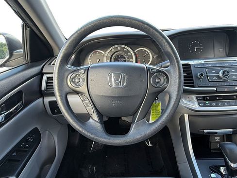 Used 2014 Honda Accord LX image 12