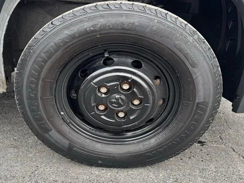 Used 2015 RAM ProMaster 2500 w/ Cargo Convenience Group image 13