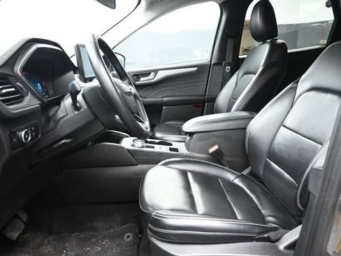Used 2024 Ford Escape Platinum AWD/4WD image 13