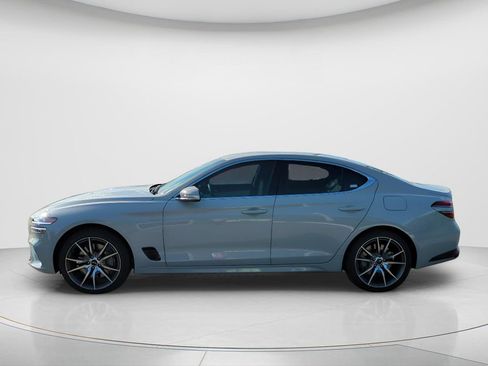 Used 2026 Genesis G70 2.5T AWD/4WD image 8